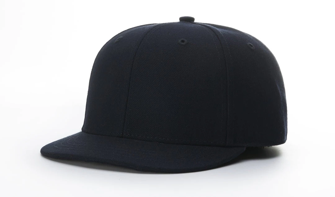 Richardson UMPIRE SURGE 2" Brim - 4 STITCH R-FLEX Cap 3 Richardson UMPIRE SURGE 2" Brim - 4 STITCH R-FLEX Cap