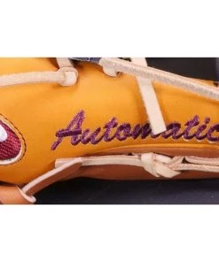 Rawlings Custom Heart Of The Hide Glove